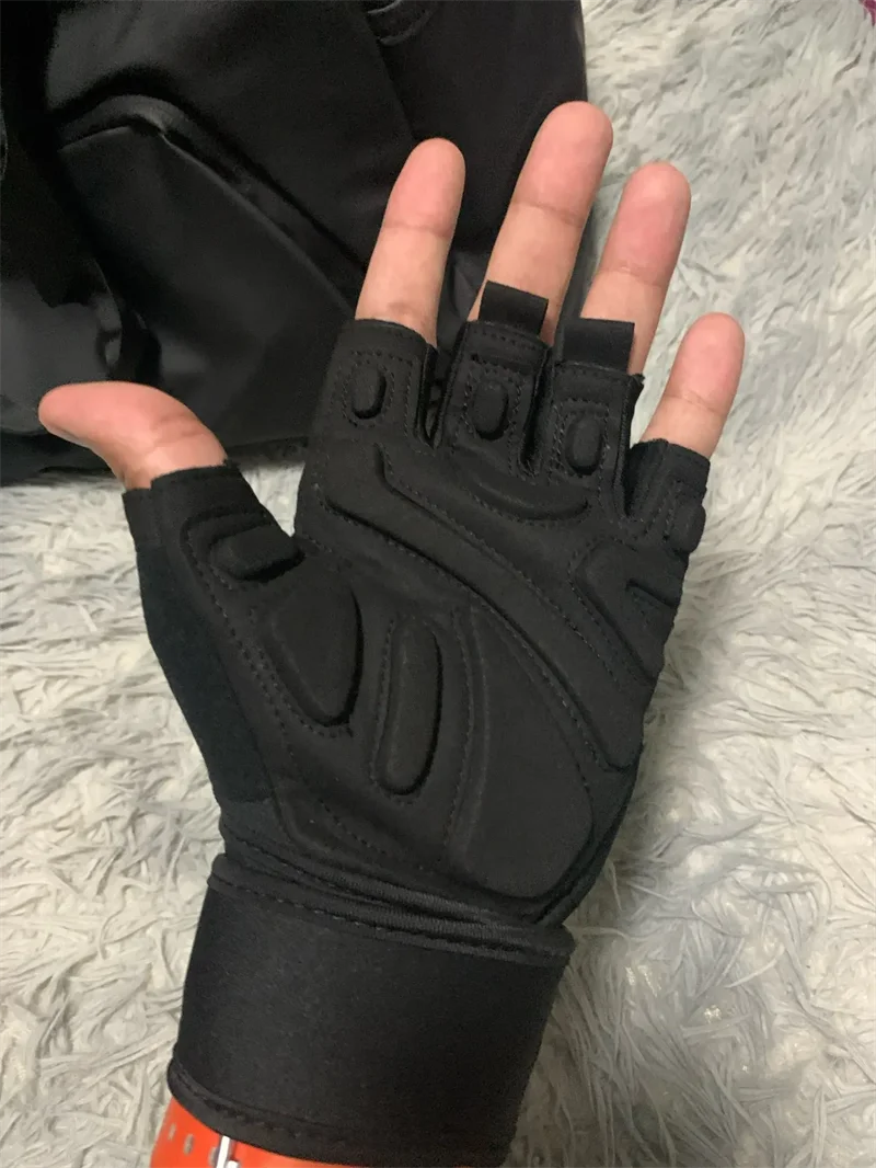 Luvas de musculação para academia