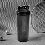1 coqueteleira portátil de proteína de 600ml com esfera misturadora de arame