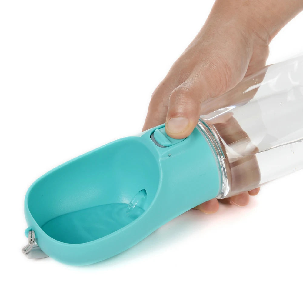 Garrafa de água para cães e gatos